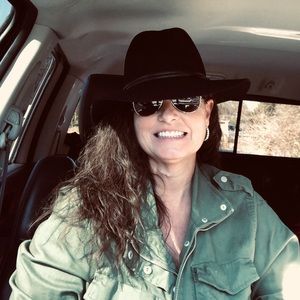 Meet your Posher, Missy